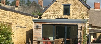 Rusticretreat-4guests-fireplace-parking-garden