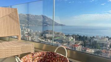 Apartment, 1 Bedroom, Lanai, Sea View | Iron/ironing board, free WiFi