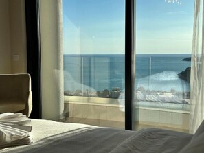 Estudio Confort, lanai, vista al mar | Tabla de planchar con plancha y wifi gratis 
