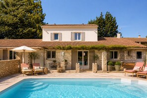 Pool - Friendly MAS with swimming pool and large garden in Saint Rémy de Provence (Saint-Rémy-de-Provence)