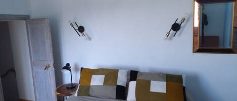 3 Schlafzimmer, Bügeleisen/Bügelbrett, WLAN, Bettwäsche