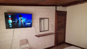 3 makuuhuonetta, silitysrauta/-lauta, Wi-Fi