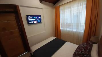 3 chambres, fer et planche Ă  repasser, Wi-Fi