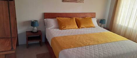 3 عدّة غرف نوم ومكواة/لوح كي وواي فاي