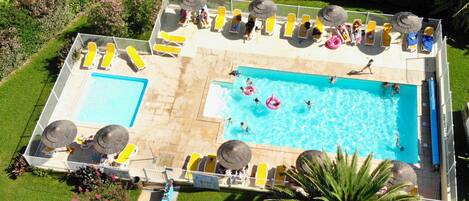 Piscine extérieure, piscine chauffée