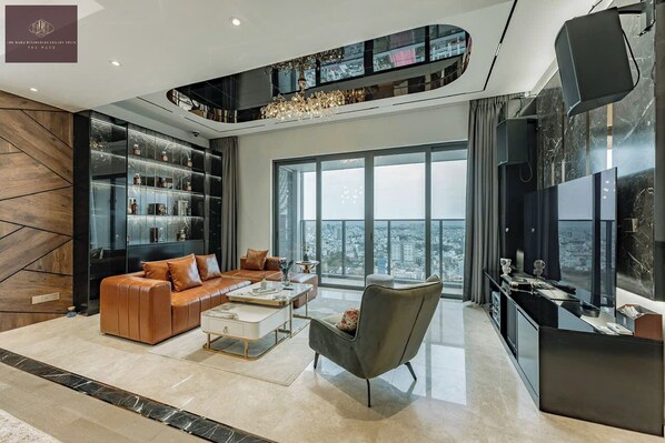 Presidentieel appartement, 3 slaapkamers, balkon, uitzicht op de stad | Terras