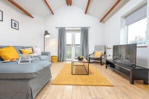 Exterior - 2 Bed House Close to Cardiff City Centre (Cardiff)