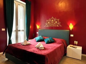 1 chambre, fer et planche à repasser, Wi-Fi, literie fournie