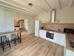 Køleskab, mikrobølgeovn, ovn, opvaskemaskine