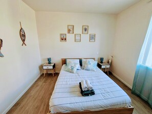 3 bedrooms, Internet, bed sheets