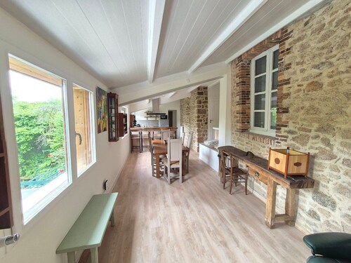 Le Pont Haut vue sur Rivière proche Puy du Fou