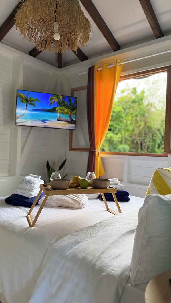 2 soverom, strykejern/-brett, wi-fi og sengetøy