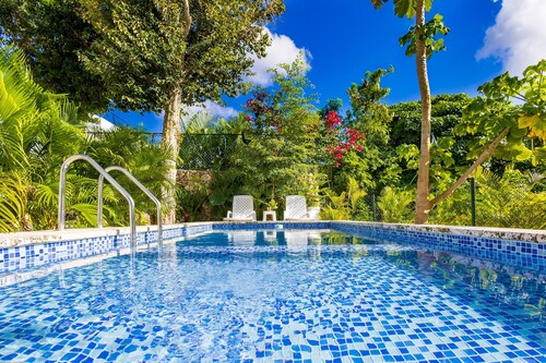 New Stylish 3BR Villa With Private Pool Terrace