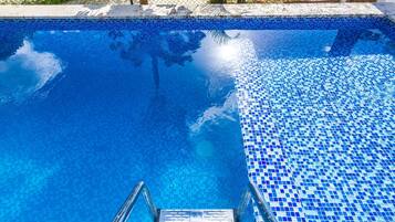 Villa | 3 bedrooms, Internet