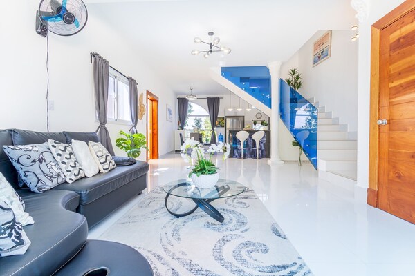 New Stylish 3br Villa With Private Pool Terrace - Punta Cana