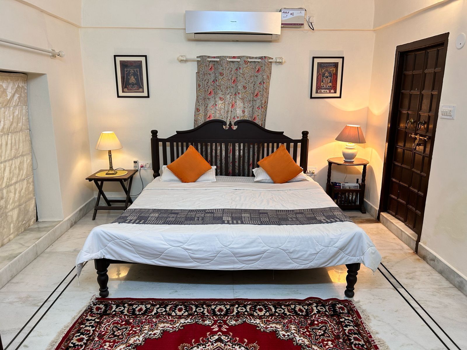 3 多间卧室、熨斗/熨衣板、WiFi、床单