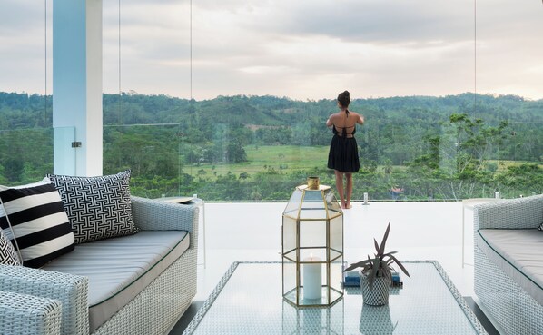 Interior - Honeymoon Destination with Private Pool and Spa in a Tea Estate - Luxury Villa (Baddegama)