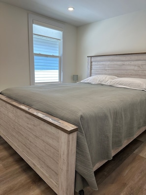 3 bedrooms, WiFi, bed sheets