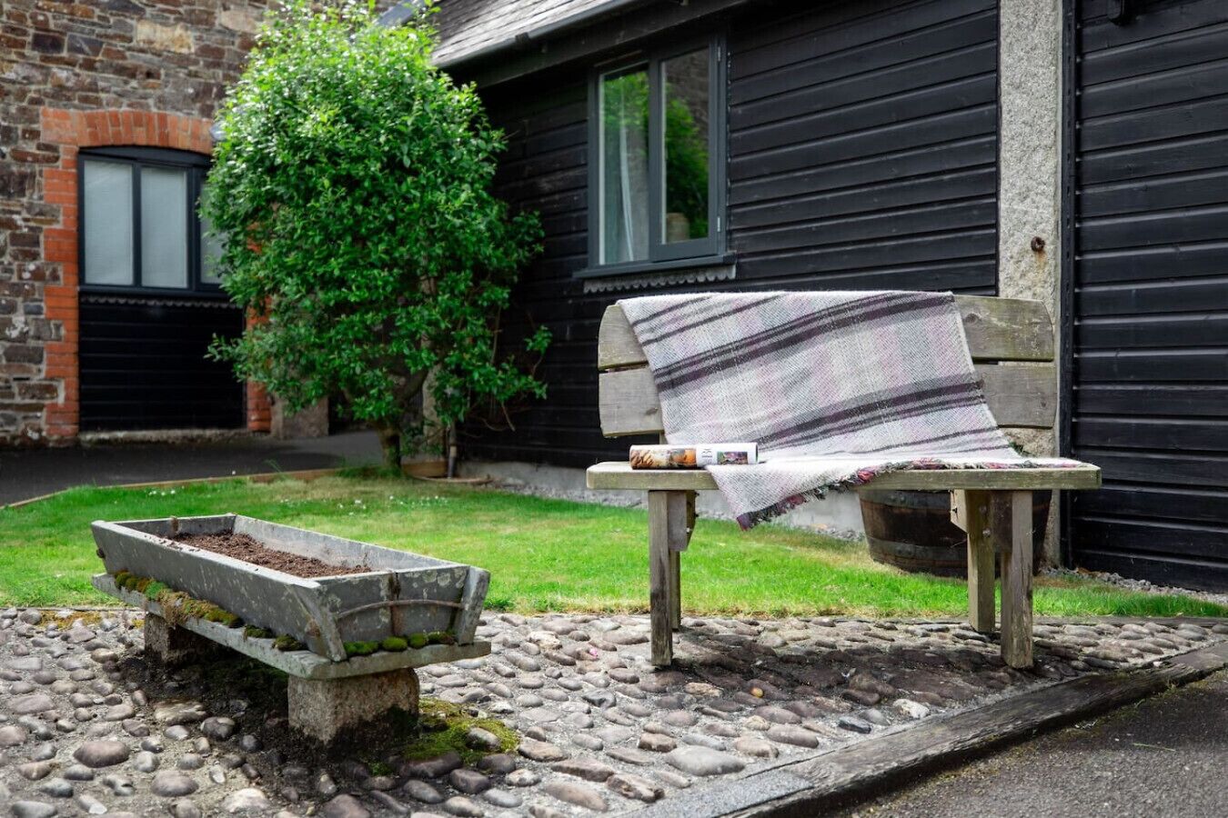 Chappell seating