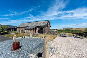 Exterior - Trespaddick - Treworgie Barton Cottages (Cornwall)