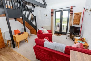 Smart TV - Trespaddick - Treworgie Barton Cottages (Cornwall)