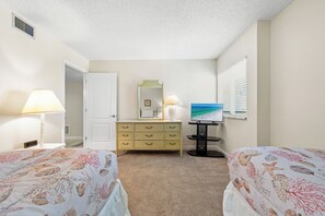 2 chambres, fer et planche à repasser, accès au Wi-Fi (inclus)