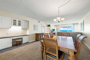 Dining - Tivoli by the Sea! Beach View Condo! Unit 506 (Siesta Key)