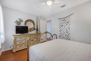 Condo, Multiple Beds (Gulf View 17)