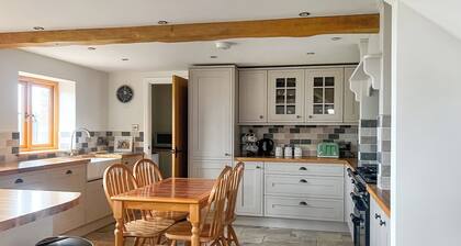 2 bedroom accommodation in Chepstow