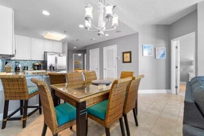 Condo, várias camas (Lighthouse 513) | Opções para refeição