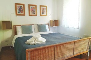 2 Schlafzimmer, Bügeleisen/Bügelbrett, Reisekinderbett, WLAN