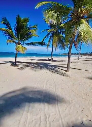 Private Beach Retreat, Free WiFi, Gym, Pool view Condo with Golf in Punta Cana