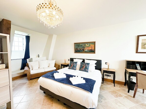 Luxury Suite, Park View