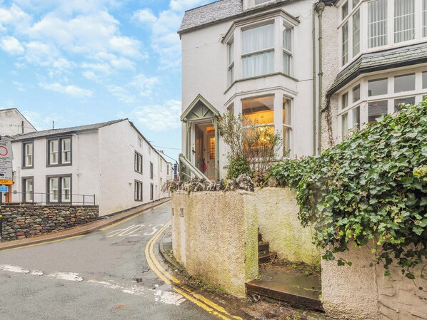 Exterior - 4 bedroom accommodation in Keswick (Keswick)