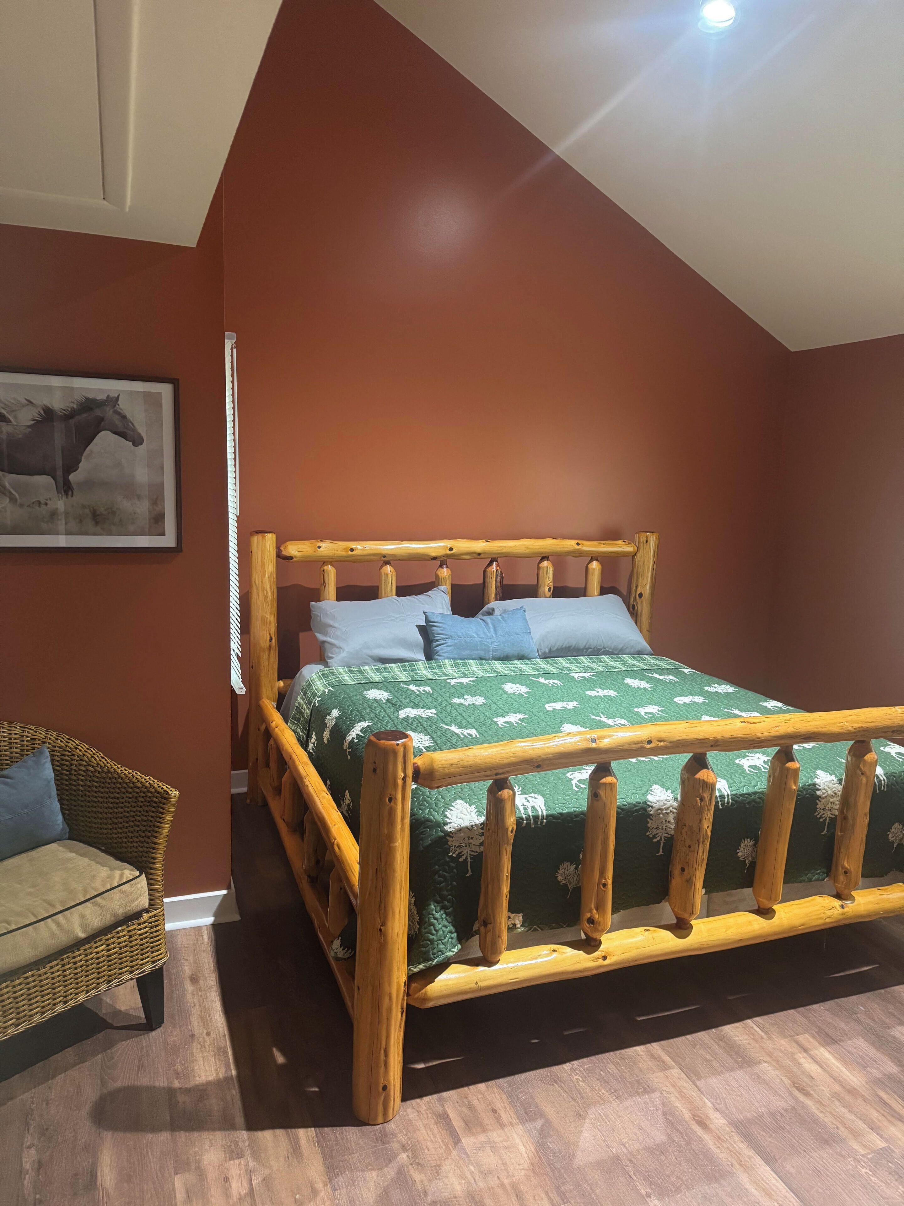 5 bedrooms, bed sheets