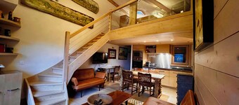 A breathtaking view of Mont Blanc. Ideal for vacations.