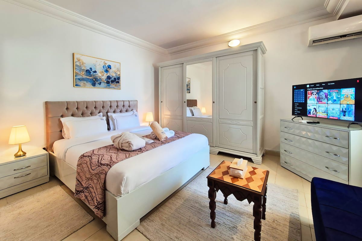 1 habitación, sábanas de algodón egipcio y ropa de cama de alta calidad