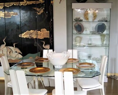 Apartment with Expansive Views;  River & Mountains Walk to Train, Main St, DIA