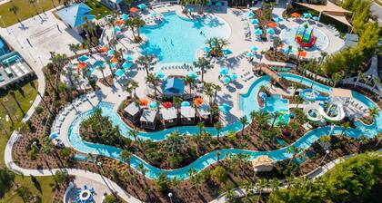 Beautiful 5BR Home Private Pool and Themed Rooms