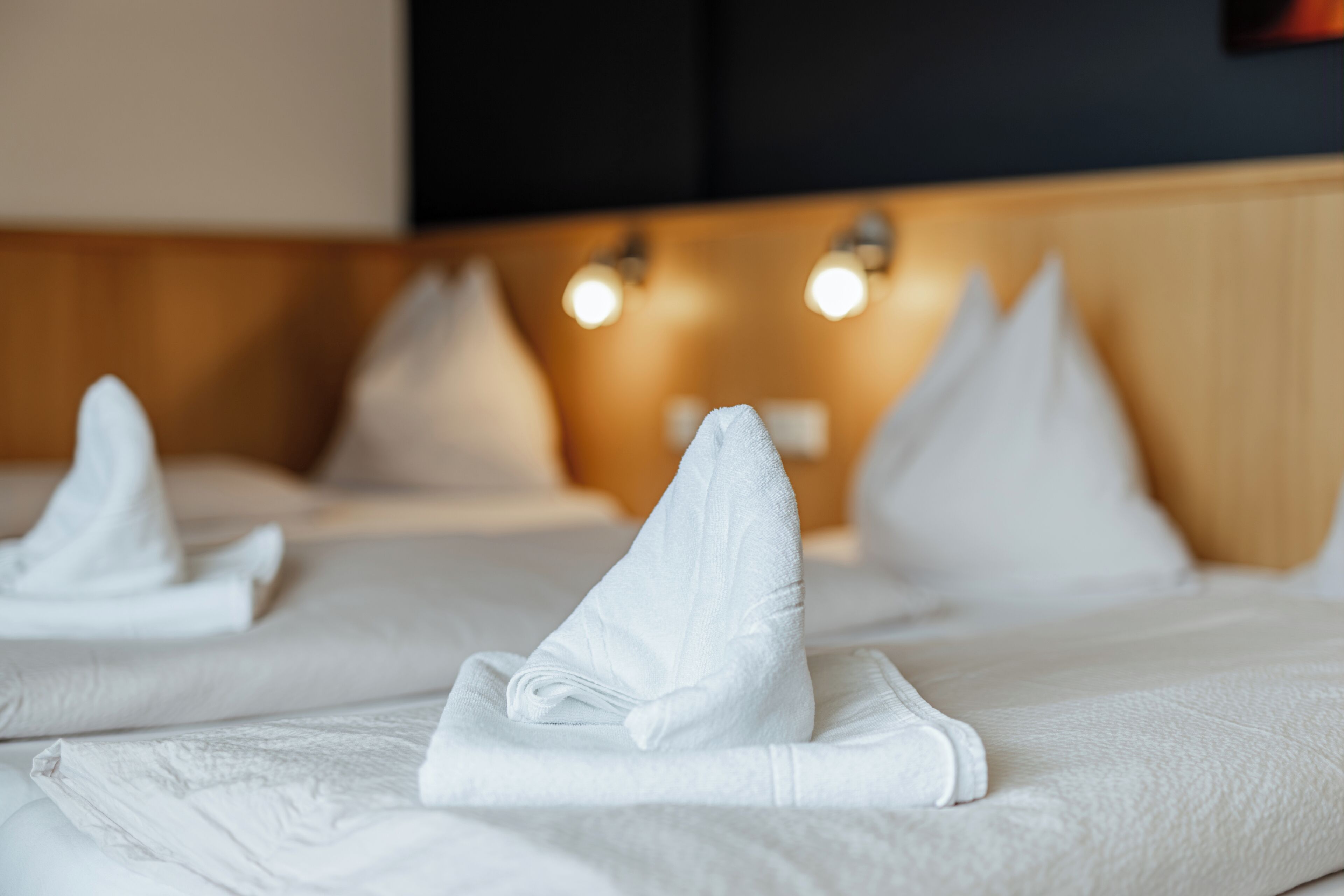 Classic Triple Room, 1 Bedroom, Non Smoking, Balcony | Desk, laptop workspace, cots/infant beds, free WiFi