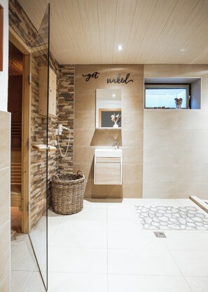 Sauna - ESCHENHOF BED & BREAKFAST & MORE (Kaprun)