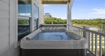 Oceanview Home with private pool and close beach access