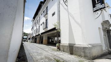 Façade de lâhĂ©bergement