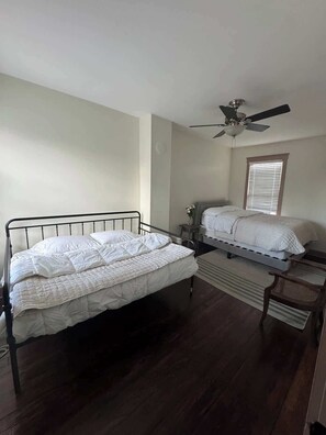 2 chambres, Wi-Fi gratuit, draps fournis