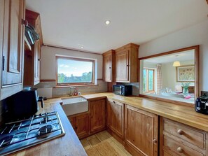 Lave-vaisselle, chaise haute