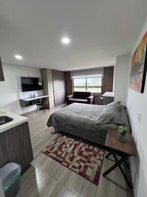1 bedroom, desk, iron/ironing board, free WiFi - Spectacular Loft Normandia (Bogotá)