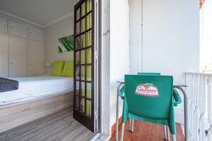 1 bedroom, WiFi - En-Suite Private Room (5), Coxos Ribamar Ericeira (Ribamar)