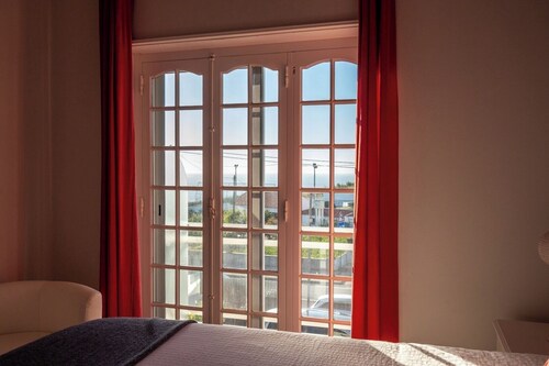 En-Suite Private Room (2), Coxos Ribamar Ericeira