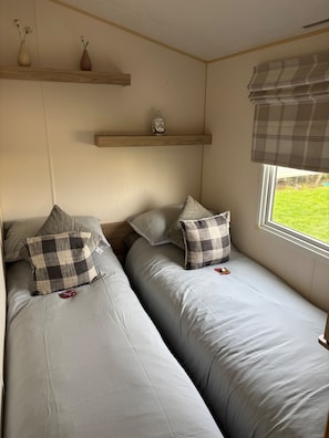 Chalet rustique | 3 chambres, fer et planche à repasser, accès au Wi-Fi (inclus)