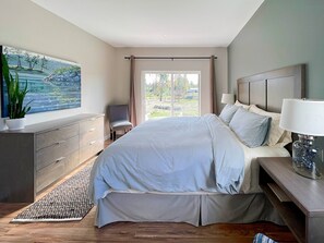 3 bedrooms, iron/ironing board, travel cot, free WiFi